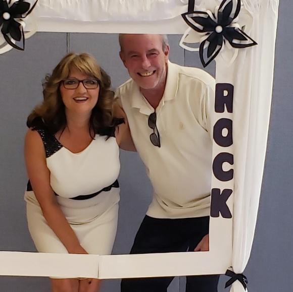 Meet your Posher, Audrey - Picture 1 of 1